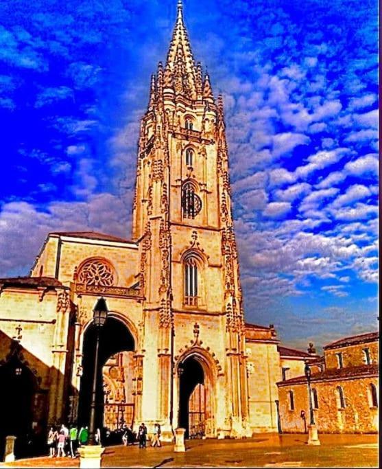 La Terraza De La Vega - Ubicacion Inmejorable , Wifi , Terraza Y Parking Gratuito Daire Oviedo Dış mekan fotoğraf