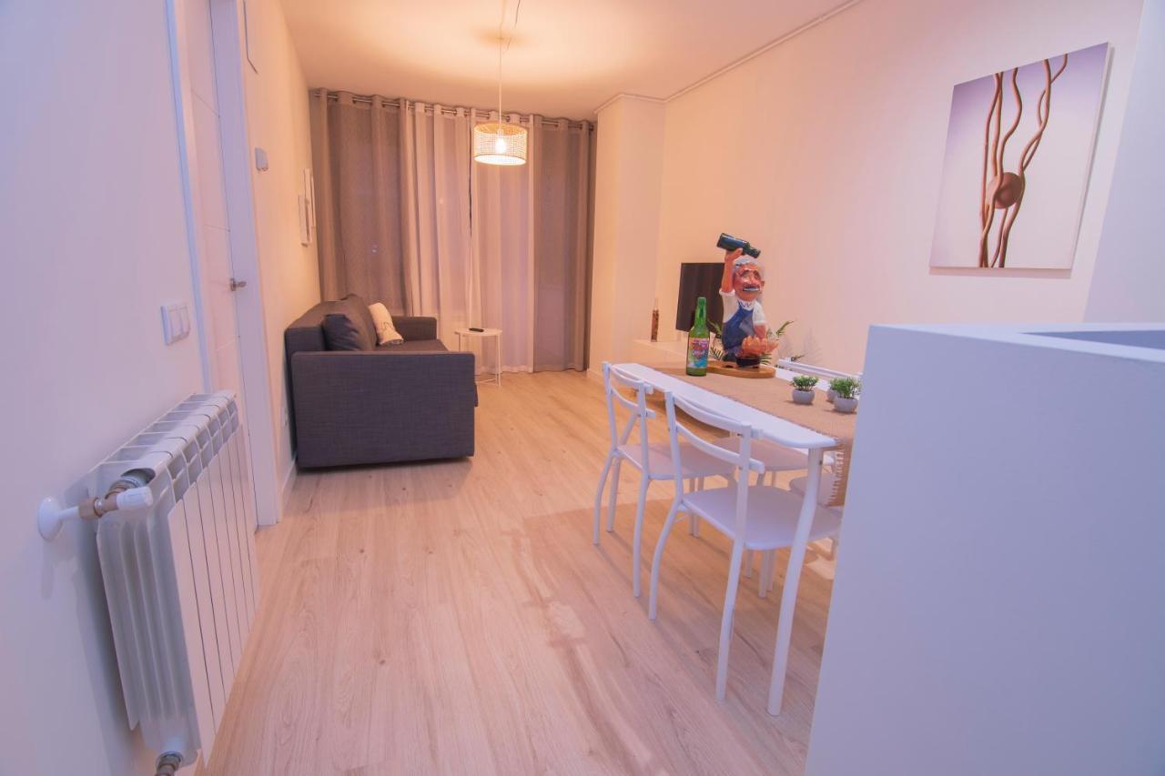La Terraza De La Vega - Ubicacion Inmejorable , Wifi , Terraza Y Parking Gratuito Daire Oviedo Dış mekan fotoğraf